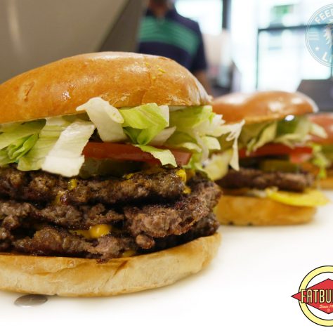 Fat Burger Camden buffelo wings feed the lion halal food review