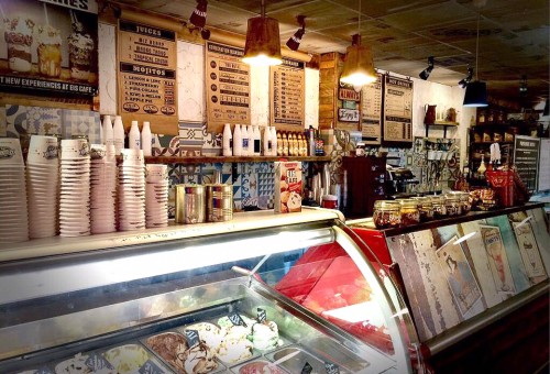 Eis Cafe Birmingham Waffles Ice Cream Milk shakes