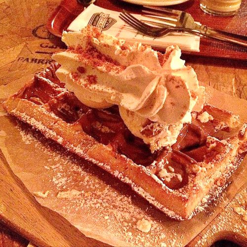 Eis Cafe Birmingham Waffles Ice Cream Milk shakes