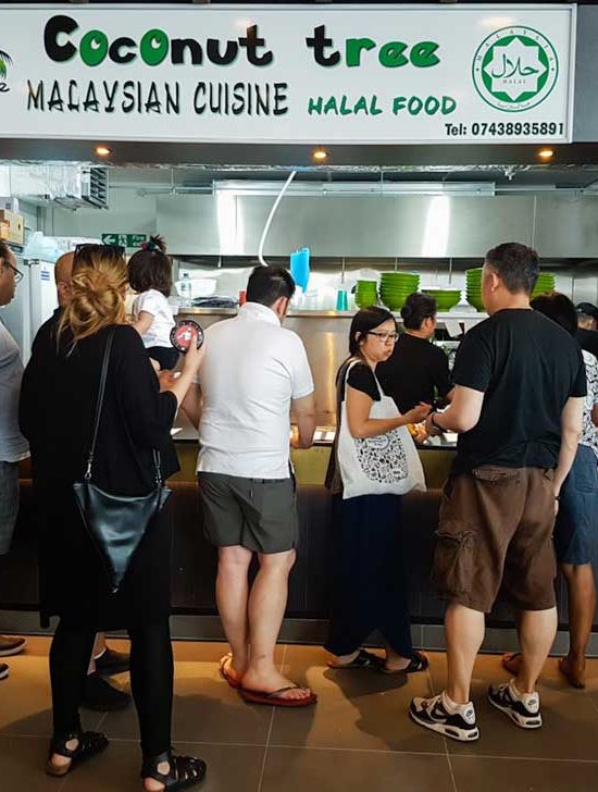 Single Halal Kiosk at New Bang Bang Oriental Foodhall Feed the Lion