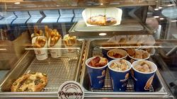 auntie-annes-pretzels-uxbridge-hot-dog