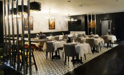 Canary Wharf Docklands Lodge The 2Four4 Lounge 244 Popular Halal London Restaurant