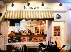 BobaJam Soho London Asian Dessert Parlor bubble tea rain drop cake