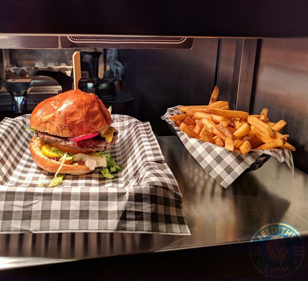 Wraps and Wings Eastcote London Halal Restaurant Feed the Lion