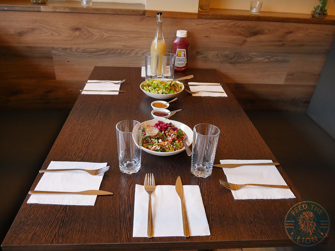 Cambridge Gourmet Grill Halal HMC Restaurant - Feed the Lion