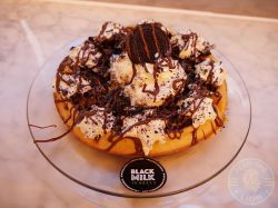 Waffle Black Milk Soho dessert milkshake Fiorucci