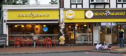 Cocobeanz Morden Norbury Halal coffee restaurant breakfast cake dessert
