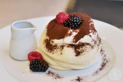 Fluffy Fluffy Liverpool London UK Halal Japanese Dessert cake