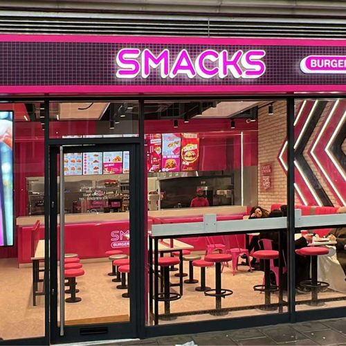 Smacks Burgers Halal Restaurant London Victoria