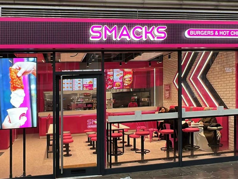 Smacks Burgers Halal Restaurant London Victoria