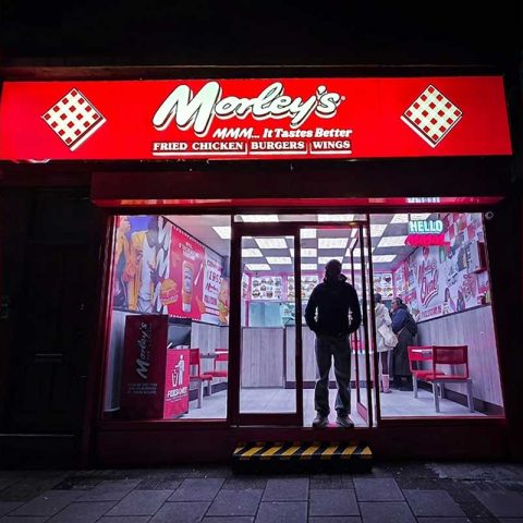 Morley's Halal Chicken Restaurant London Oval Station