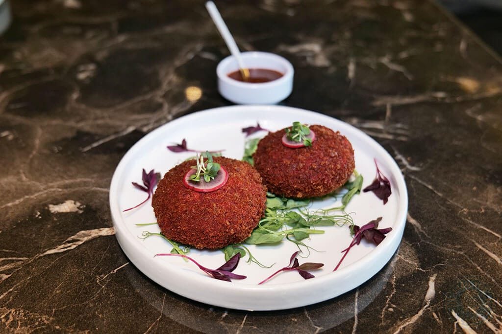 Sip 'n' Spice Wimslow Manchester Halal fine-dining Indian restaurant