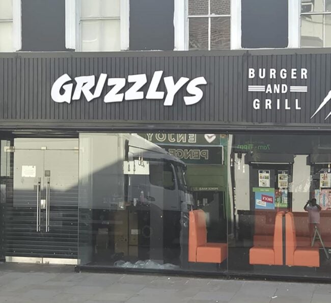 Grizzlys Halal Restaurant Burgers Penge London
