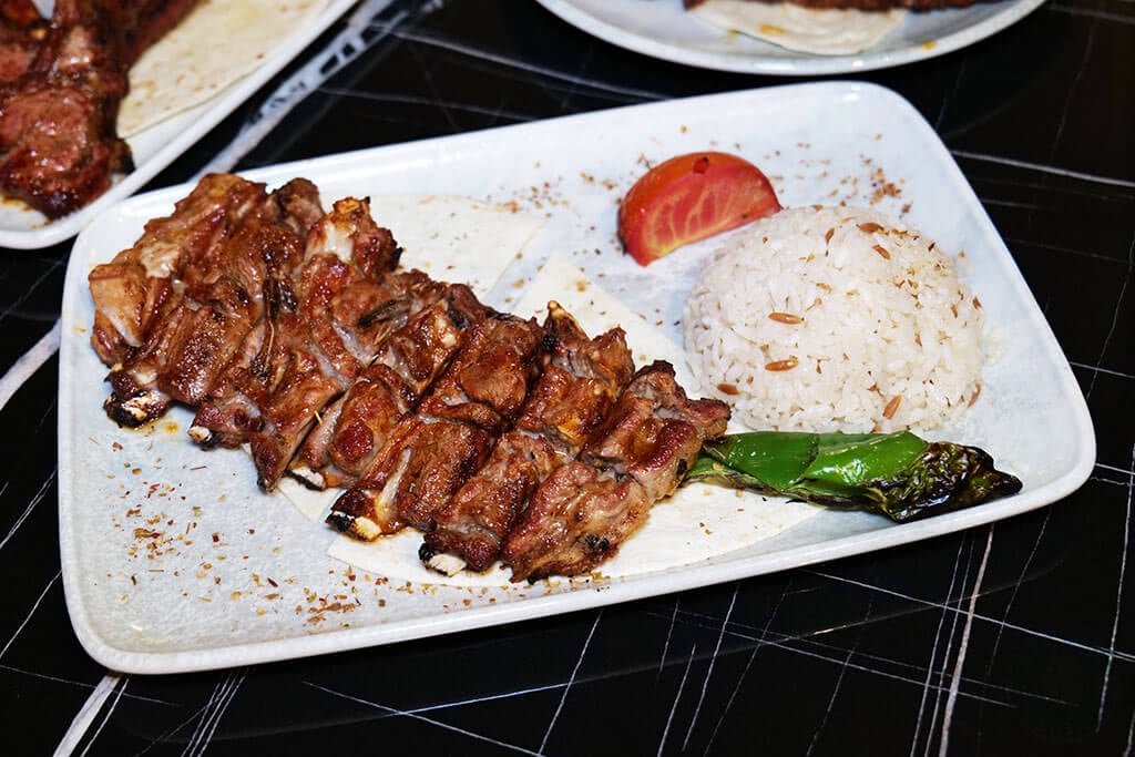 Etci Kozde Doner Halal Enfield Turkish restaurant