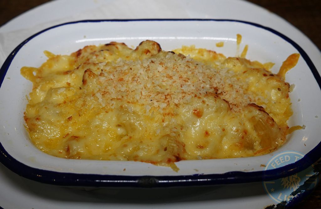 Beef & Birds Halal burger restaurant Spitalfields London Brick Lane