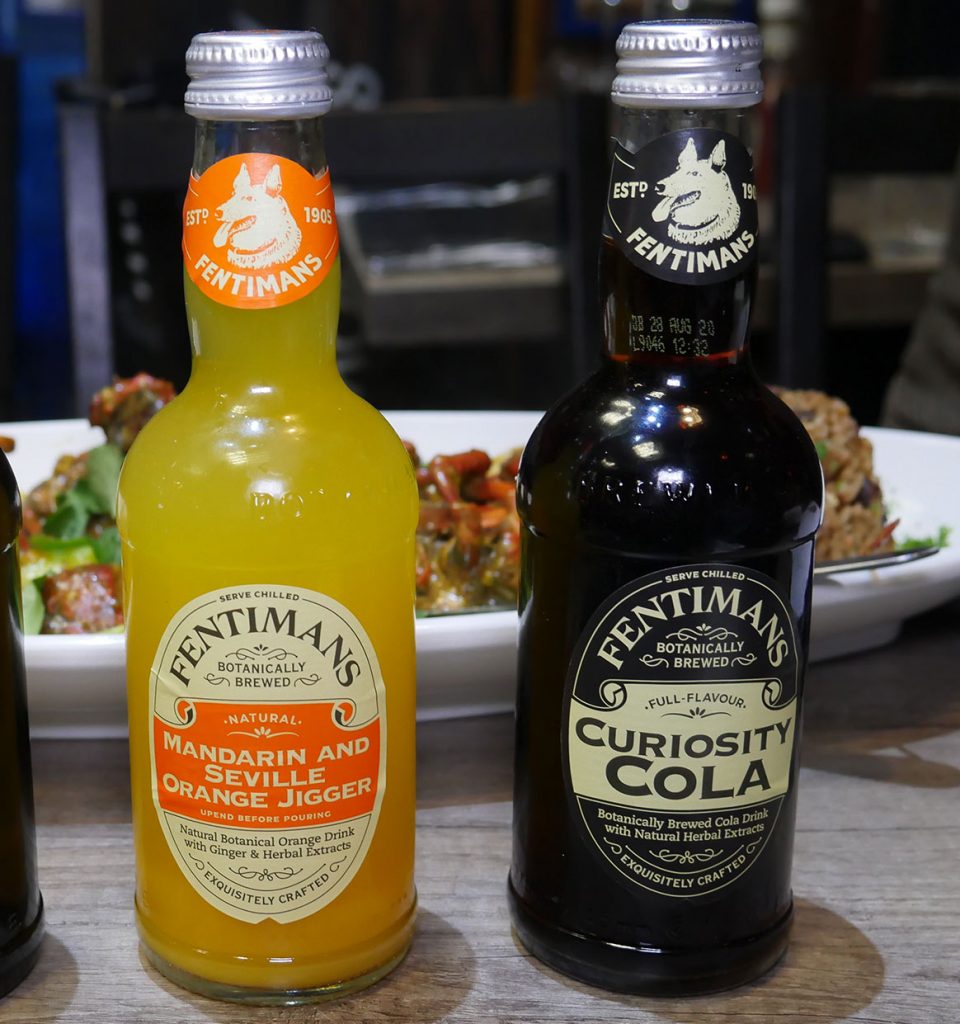 Bronek's International Fish Cuisine - Halal restaurant Northfields, London