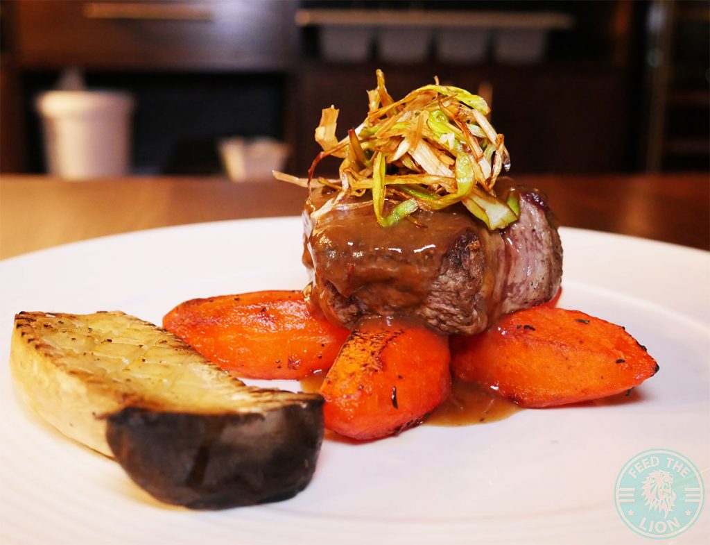 Bella Cosa Halal Italian Canary Wharf London restaurant