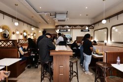 Chaii Master Southall Chaiiwala halal fast food Pakistani restaurant