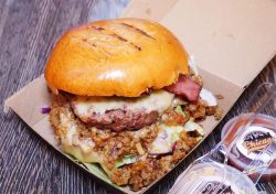 Chicago Grill burgers in Hammersmith & Shepherd's Bush Halal fast food restaurant London