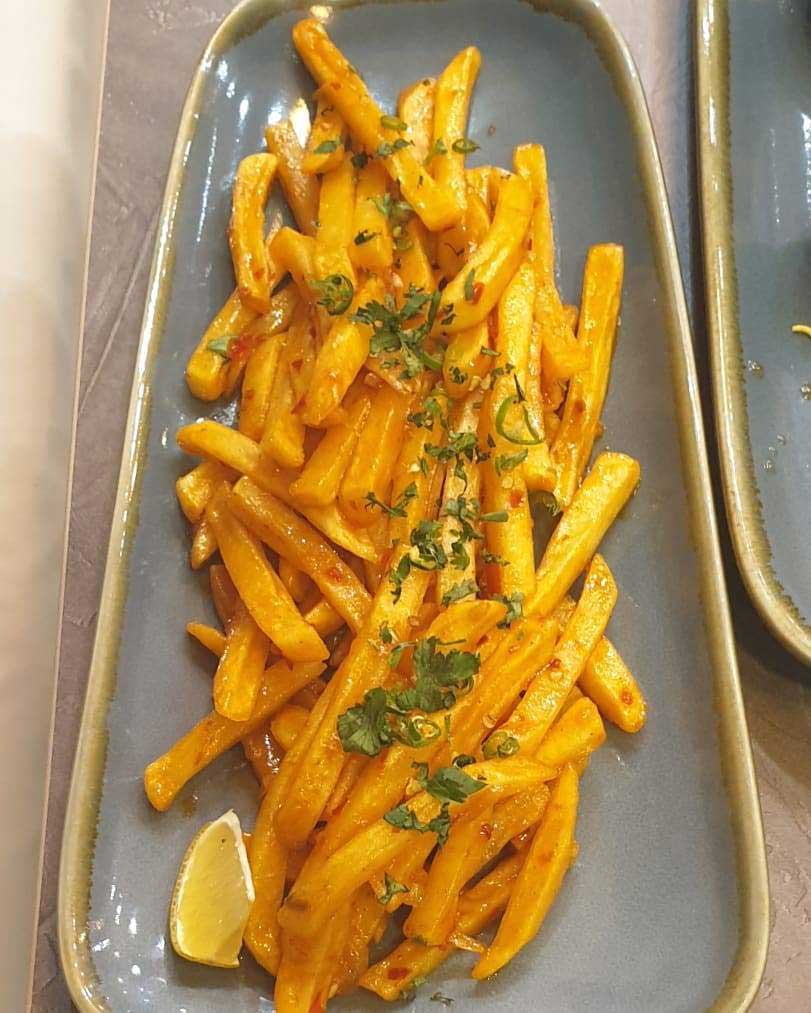 chapatealeicesterchips Feed the Lion