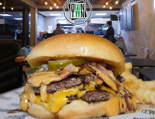 DwnTwn Leicester Halal burger pizza restaurant Evington Road Food Tour 2023