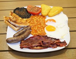 Full English Eggoland Eggland Egg Land Halal breakfast lunch dinner brunch London Fitzrovia Goodge Street Tottenham Court Road Restaurant