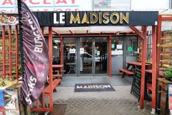 Le Madison Whitechapel East London Halal steak burger restaurant