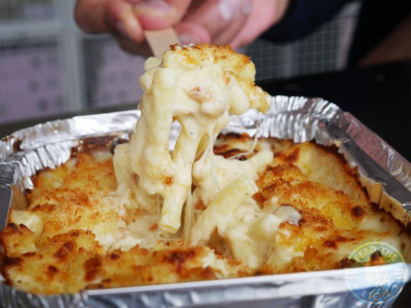 London Pizza Depot Halal restaurant Ilford Feed the Lion