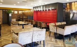 Little Dessert Shop Halal restaurant Birmingham Cake Ice Cream Cheesecake 