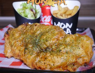 Monga (Taiwanese) China Town, London Halal chicken restaurant