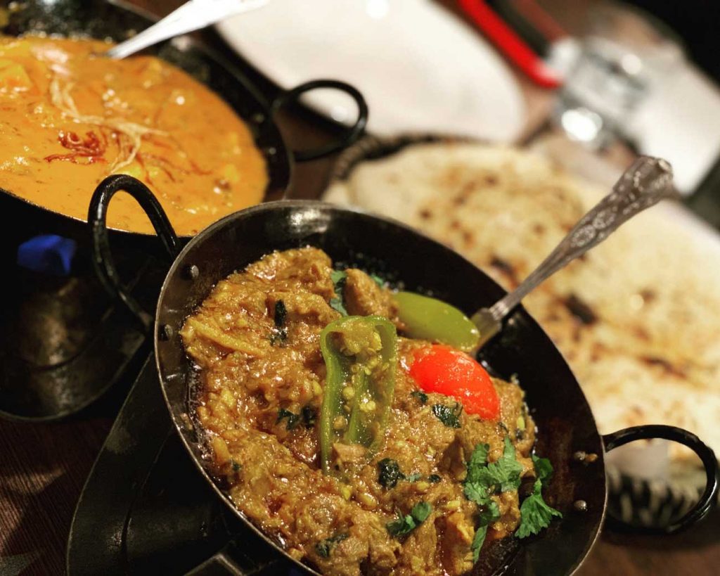 Mumtaz Leeds Yorkshire Restaurant Halal