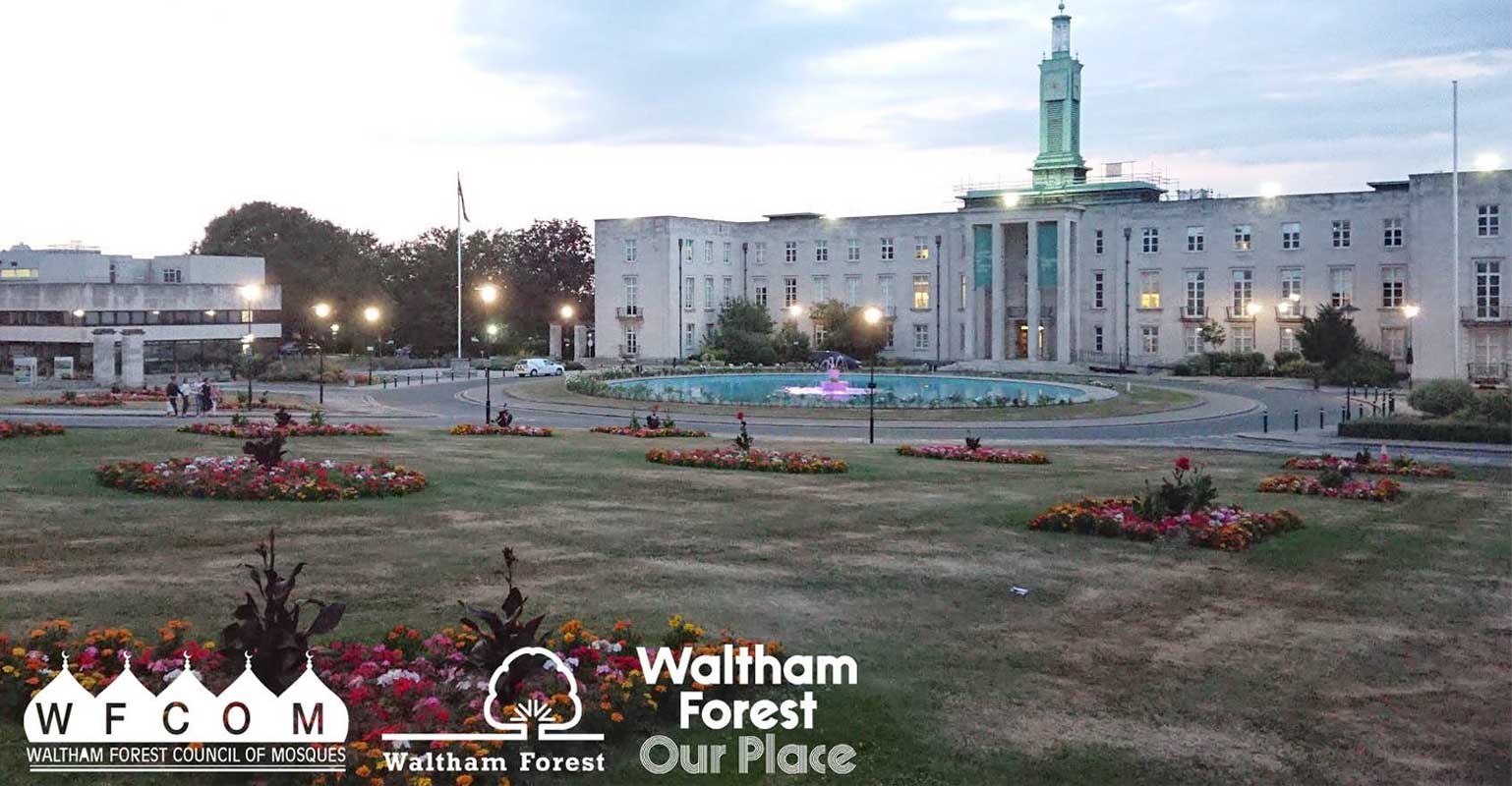 Open Iftar invite outside Waltham Forest Town Hall today Feed the Lion