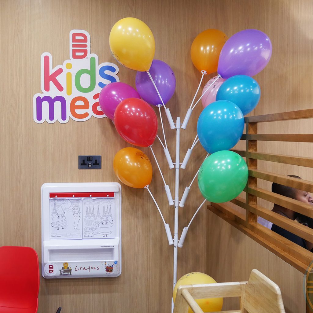 Slamburger Halal Fast food restaurant London Walthamstow